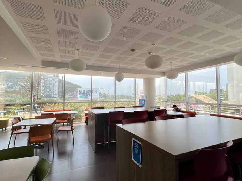 venta Oficina en Colinas de San Jerónimo, Monterrey (EBNX8964s) icasas.mx