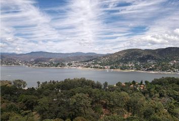 Lote de Terreno en  Avándaro, Valle De Bravo