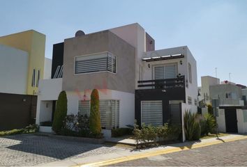 Casa en  San Gaspar Tlahuelilpan, Metepec