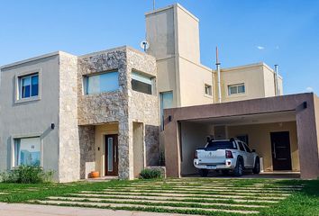 Casa en  Juana Koslay, San Luis