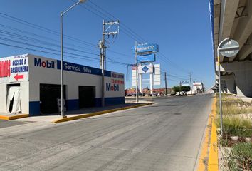 Local comercial en  Walmart, Avenida Irrigación, Santa Teresa, Celaya, Guanajuato, 38080, Mex