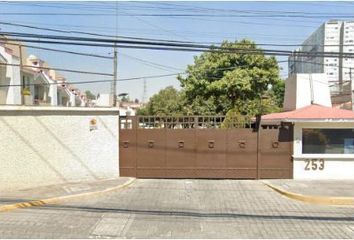 233 casas en condominio en venta en La Magdalena Contreras 