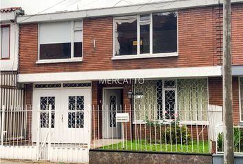 Casa en  Los Andes, Bogotá