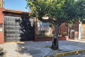 Casa en  Villa Sarmiento, Partido De Morón