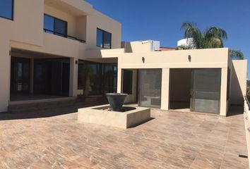 Casa en  Calle Lago Zirahuén 1022-1022, Fraccionamiento Cumbres Del Lago, Querétaro, 76230, Mex