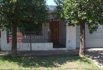 Casa en  Isidro Casanova, La Matanza