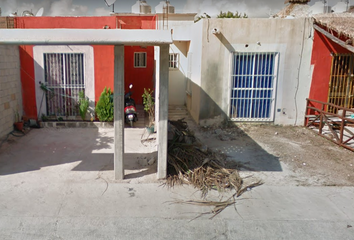 Casa en  Calle Islas Azores, Fraccionamiento Misión Villamar Ii, Solidaridad, Quintana Roo, 77725, Mex