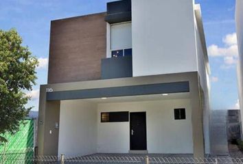 Casa en  Brisa, Fraccionamiento Altabrisa, Apodaca, Nuevo León, 66604, Mex