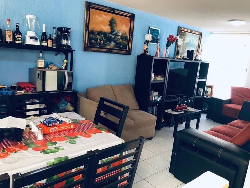 renta Casa en Villa de las Flores, Coacalco de Berriozábal, Coacalco de  Berriozábal (EB-MM7596r)