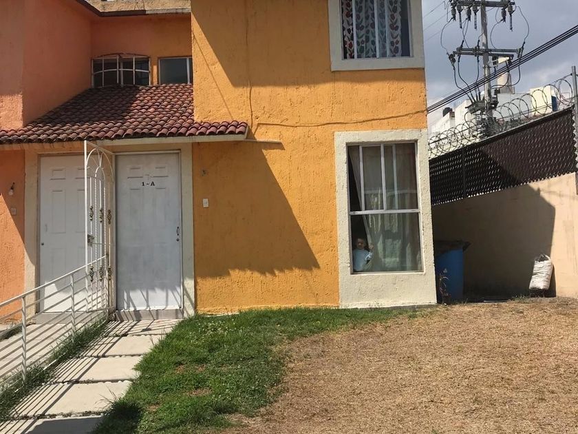 renta Casa en Villa de las Flores, Coacalco de Berriozábal, Coacalco de  Berriozábal (EB-MM7596r)