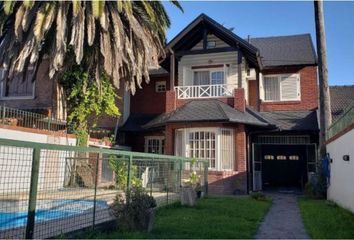 Casa en  Castelar, Partido De Morón