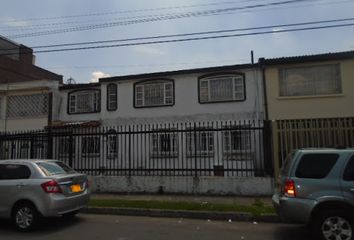 Casa en  Normandía Occidental, Bogotá