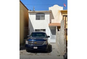 Casa en  Vicente Guerrero, Juárez, Chihuahua