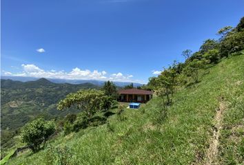 Villa-Quinta en  Nocaima, Cundinamarca