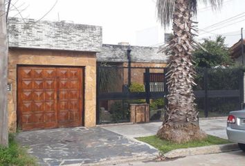 Casa en  Villa Luzuriaga, La Matanza