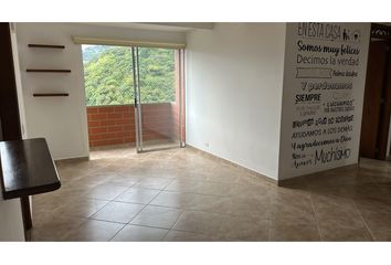 Apartment for rent in Rodeo Alto, Medellín