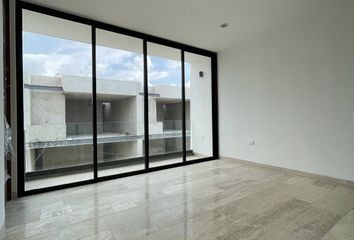 Casa en  Calle 18 101-101, Cholul, Mérida, Yucatán, 97305, Mex