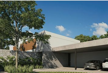 Casa en condominio en  Calle 19, Hacienda Xcanatún, Mérida, Yucatán, 97302, Mex