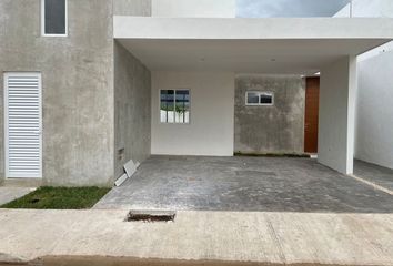 Casa en  Pueblo Cholul, Mérida, Yucatán