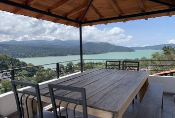 Casa en  Avándaro, Valle De Bravo