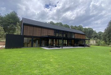 Casa en condominio en  Valle De Bravo, México, Mex