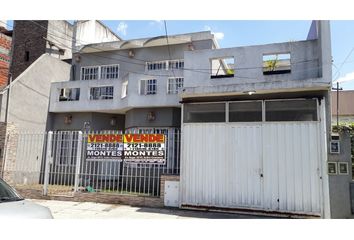 Casa en  Isidro Casanova, La Matanza