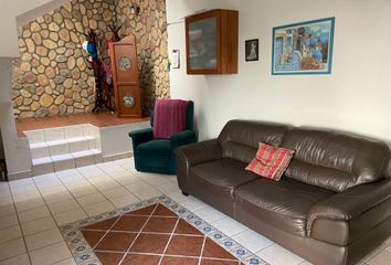 Casa en  Paseo De La Cuesta, Villas De Irapuato, Irapuato, Guanajuato, 36670, Mex
