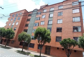 Apartamento en  Primavera Oriente, Bogotá