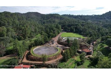 Casa en  Avándaro, Valle De Bravo