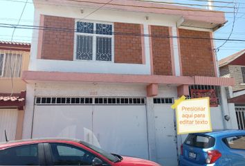 Casa en  Avenida De Las Arboledas, Fraccionamiento San Pedro 2 Da Secc, Irapuato, Guanajuato, 36526, Mex