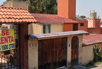 Casa en  Calle Paseo Del Quetzal 200, Lomas Verdes 1ra Sección, Naucalpan De Juárez, Estado De México, México