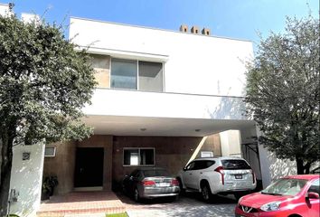 894 casas en venta en Santa Catarina 