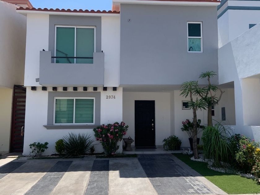 renta Casa en Valle Alto, Culiacán Rosales, Culiacán (EB-LV9808r)