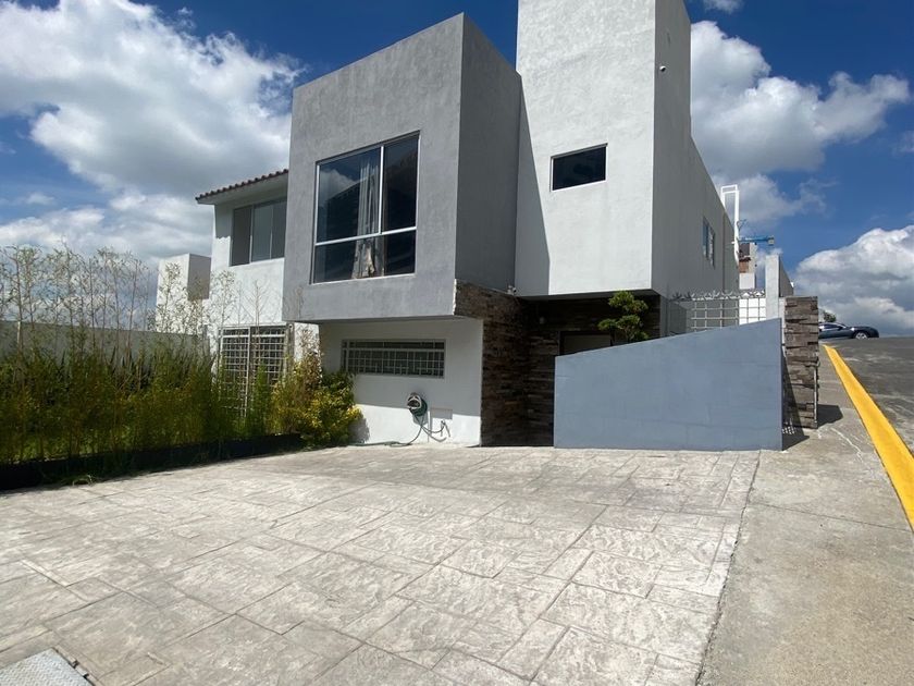 venta Casa en Bosque Esmeralda, Atizapán de Zaragoza (EB-LI8456s)