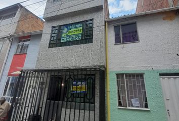 Casa en  Calle 137 01, Toscana, Bogotá, Distrito Capital, Col