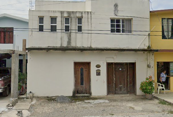 Casa en  Calle Francia 301-309, Vicente Guerrero, Ciudad Madero, Tamaulipas, 89580, Mex