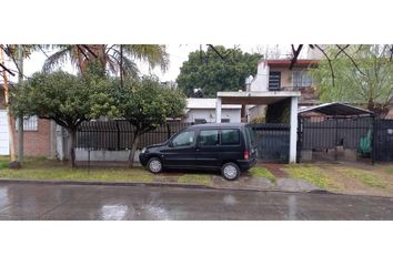 Casa en  Isidro Casanova, La Matanza