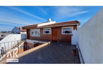 Casa en  San Cayetano, Mar Del Plata