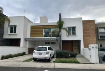 Casa en  Lomas De Juriquilla, Municipio De Querétaro