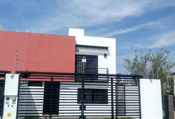 Casa en fraccionamiento en  Las Palmas, Irapuato, Guanajuato