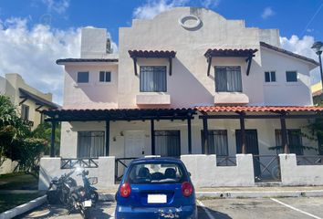 Casa en  Playa Del Carmen, Solidaridad, Quintana Roo