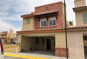 Casa en  Carretera A Huixmi, Santa Gertrudis, Pachuca De Soto, Hidalgo, 42111, Mex