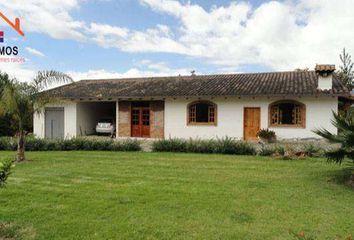 Casa en  6pp6+p75, Otavalo, Ecuador