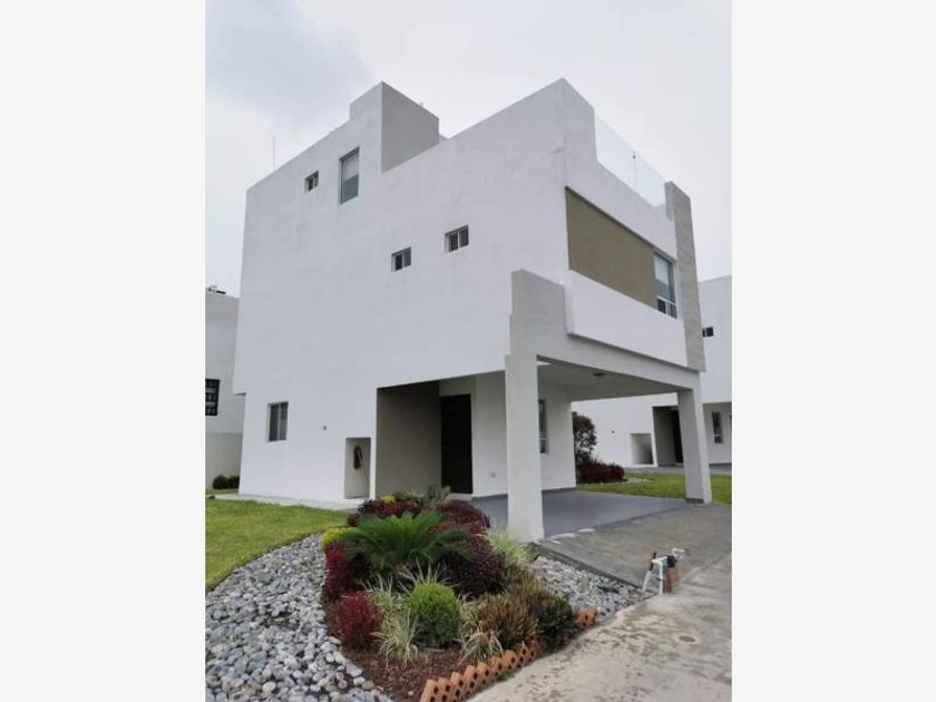 venta Casa en Golondrinas, Ciudad Apodaca, Apodaca (MX22-MI4353)