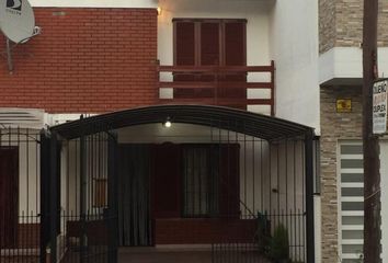 DUPLEX 3 AMB. COCHERA Y PATIO - APTO CREDITO   MAR DEL TUYU -