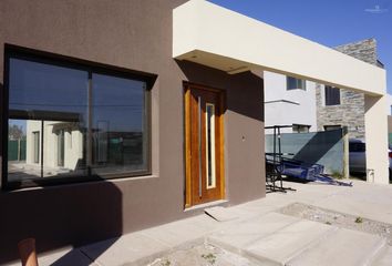 Casa en  Luján De Cuyo, Mendoza