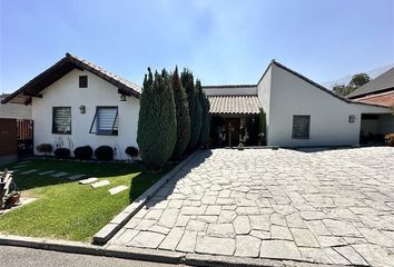 Casa en  Peñalolén, Provincia De Santiago