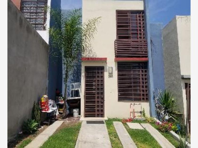 venta Casa en Colinas de Tonalá, Tonalá, Jalisco (MX21-KW6092)