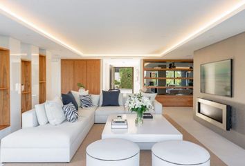 Chalet en  Distrito 3-nueva Andalucía, Marbella