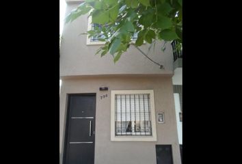 Duplex en venta de tres ambientes en Moron Sur